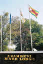 A'Zambezi_05c.jpg (102124 bytes)
