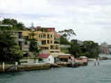 Syd_shoreline_50.jpg (33294 bytes)