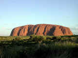 Uluru_sunset1_50.jpg (33508 bytes)